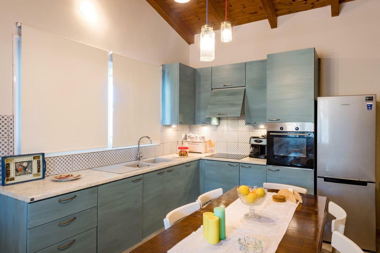 Vila Kiko, The Coastline House Kato Achaia Exteriér fotografie